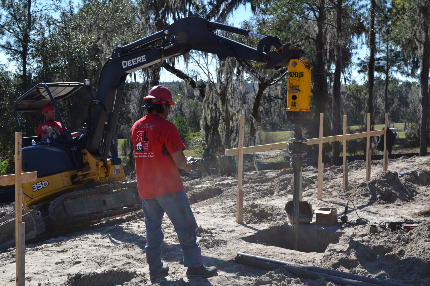 Photo(s) from L R E Ground Services Inc