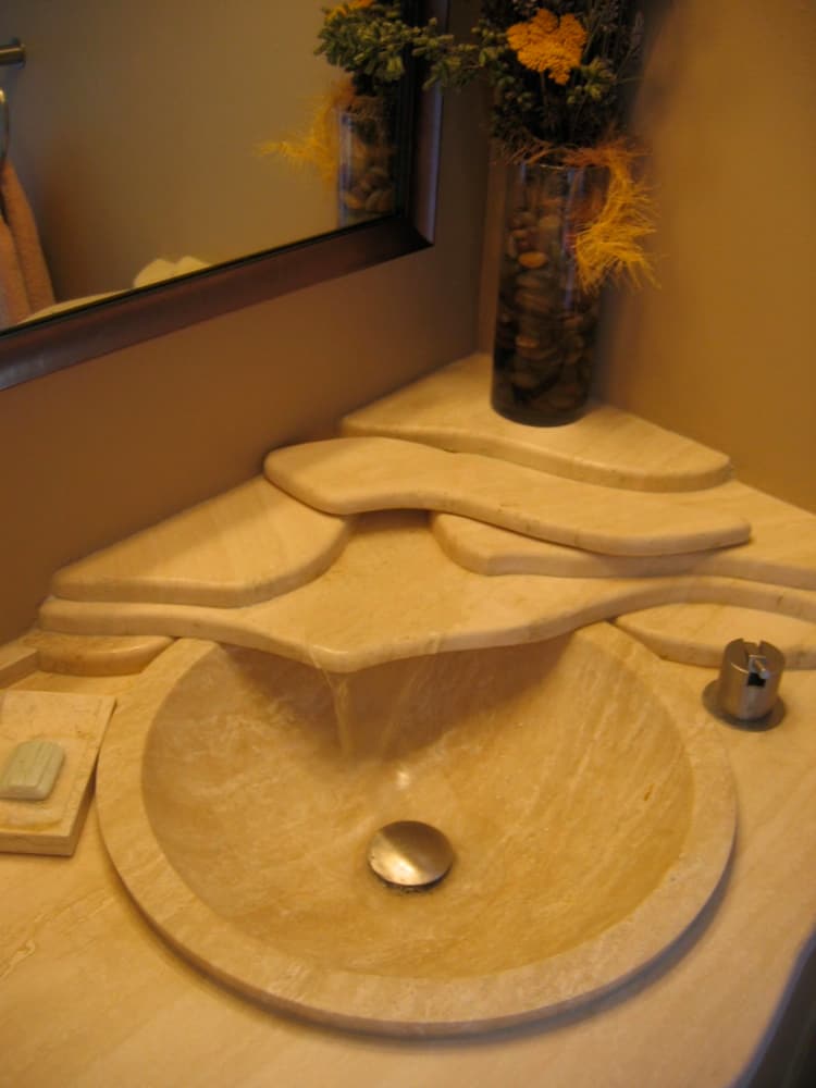 Photo(s) from Crowworks