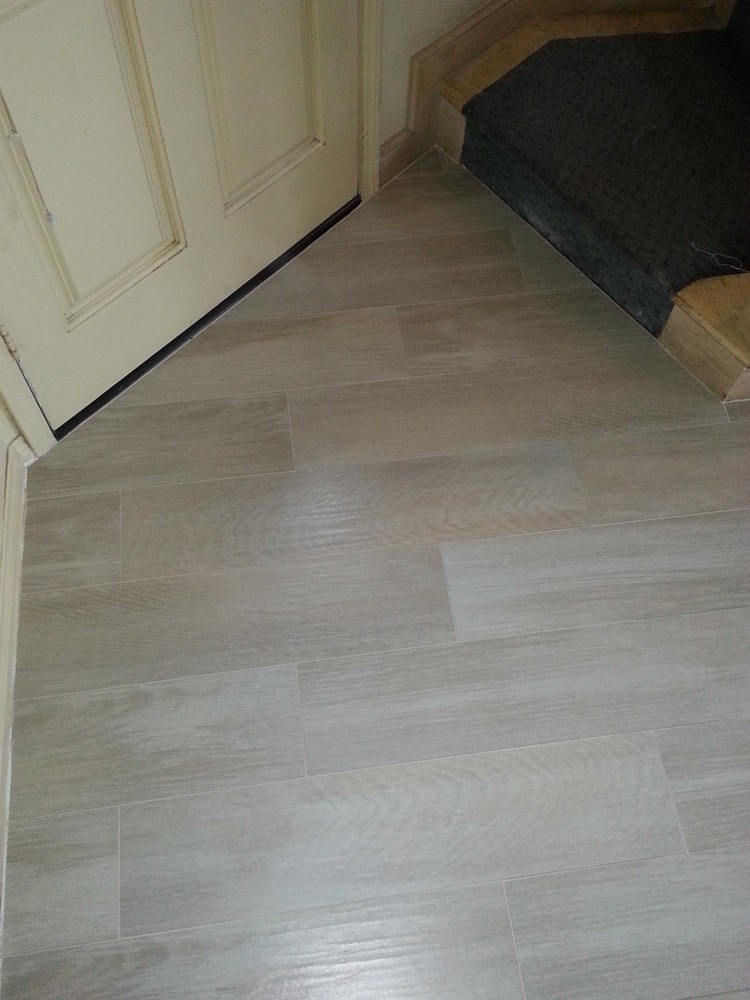 Porcelain wood plank