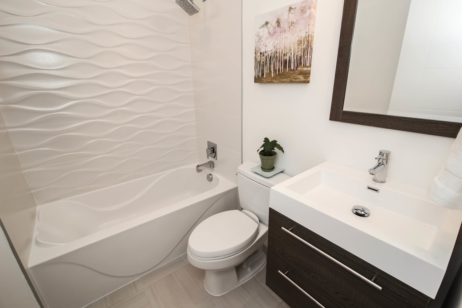 Ultra-Modern New Construction in Shaw