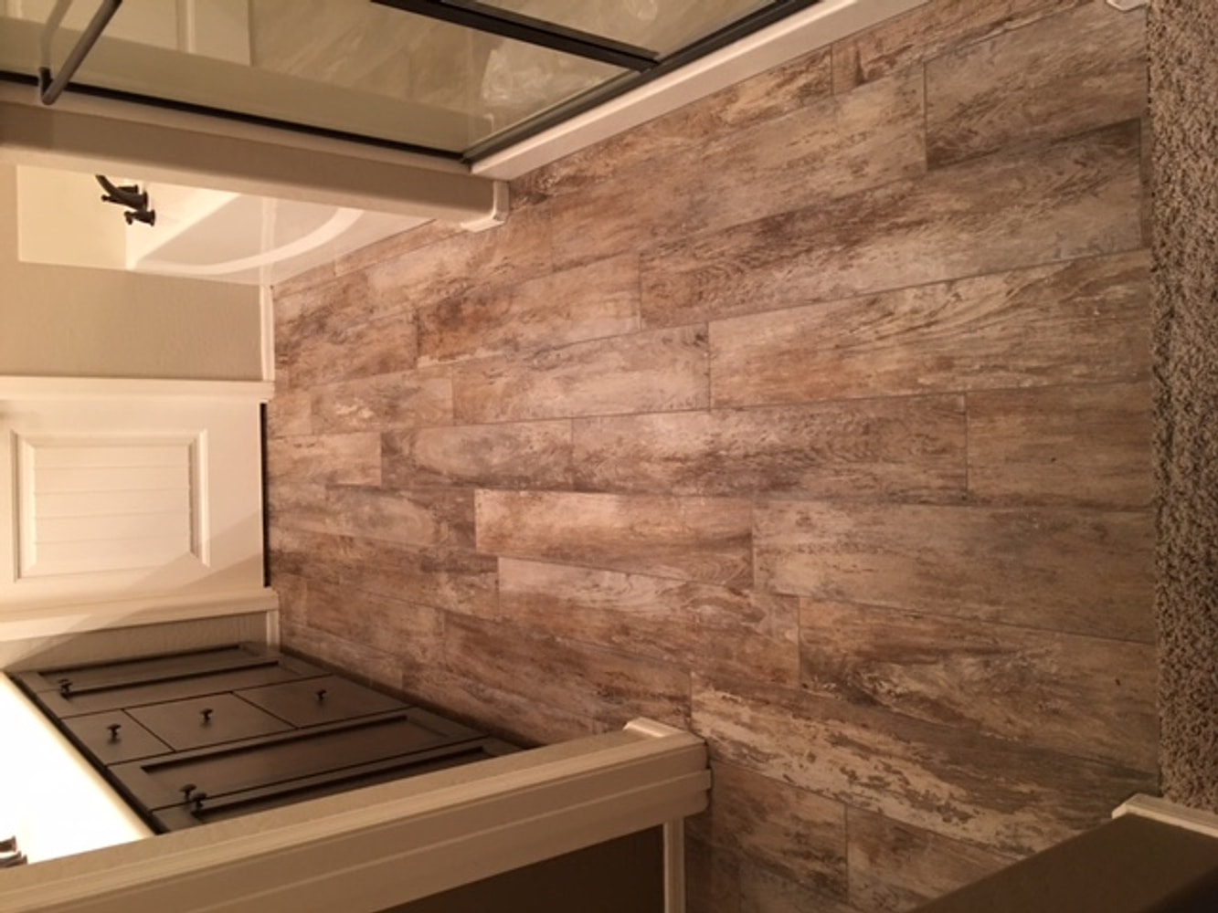 Wood look Porcelain Floor