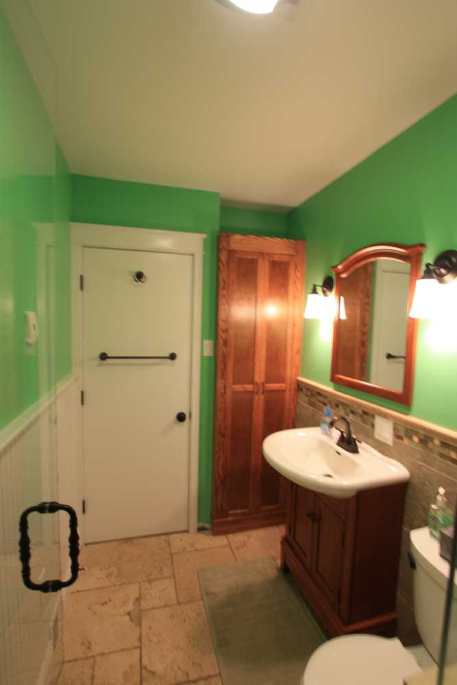 Bathrooms from Mchugh Construction LLC