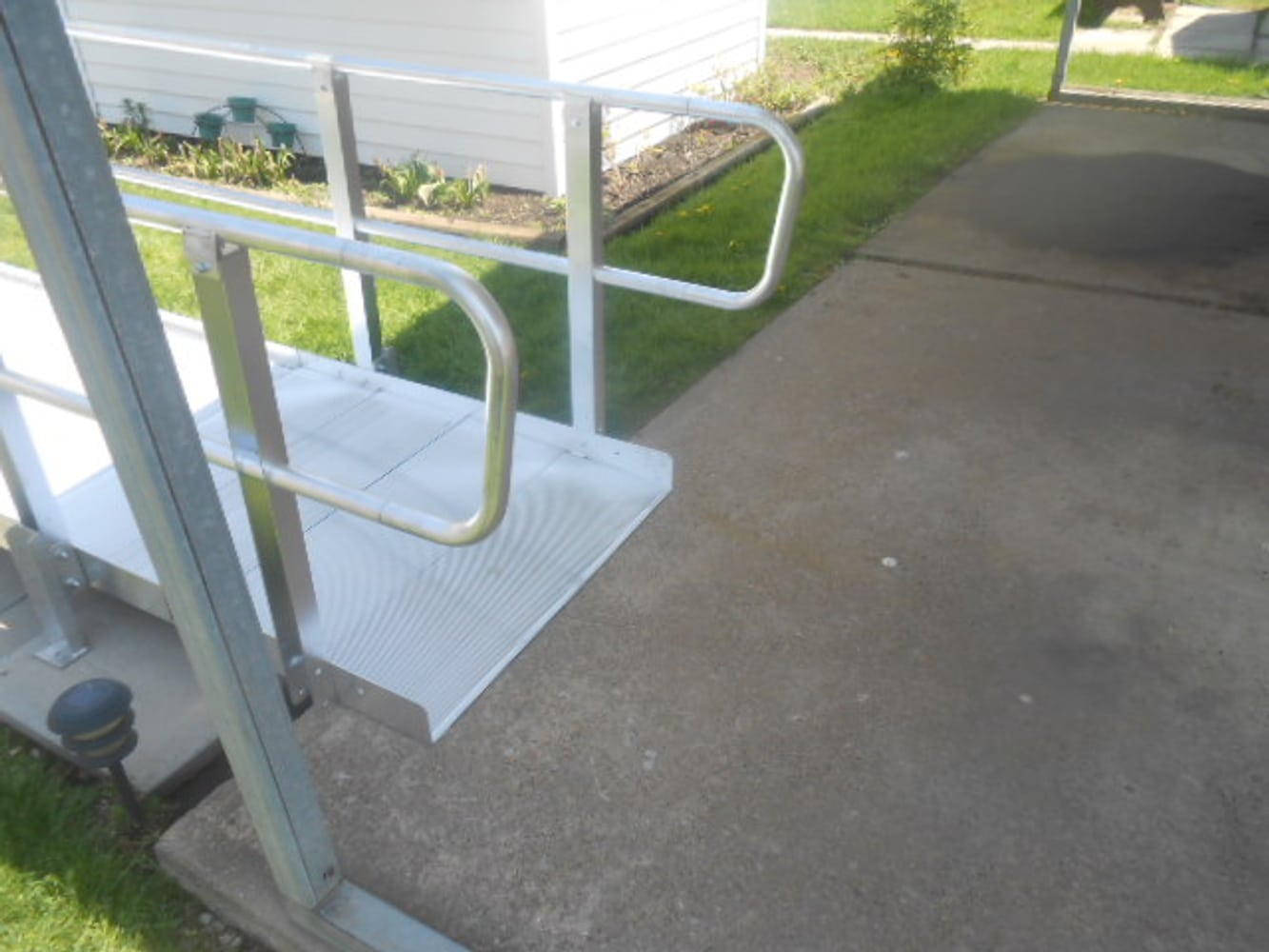 Project photos from Raybucks LLC.