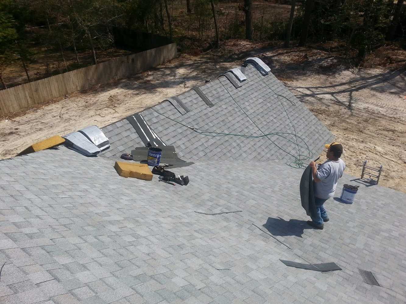 Photo(s) from Gilbertos Roofing & Flooring