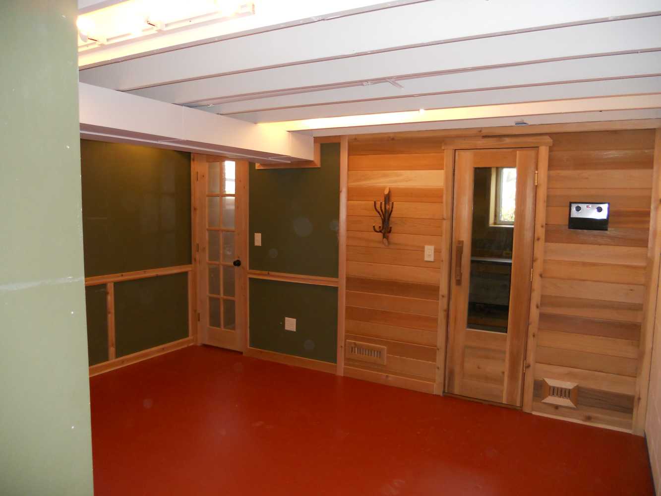 sauna and multipurpose room