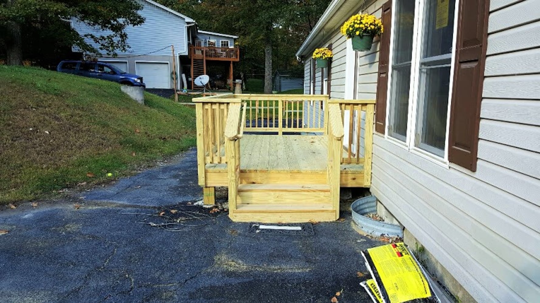 Small front deck 