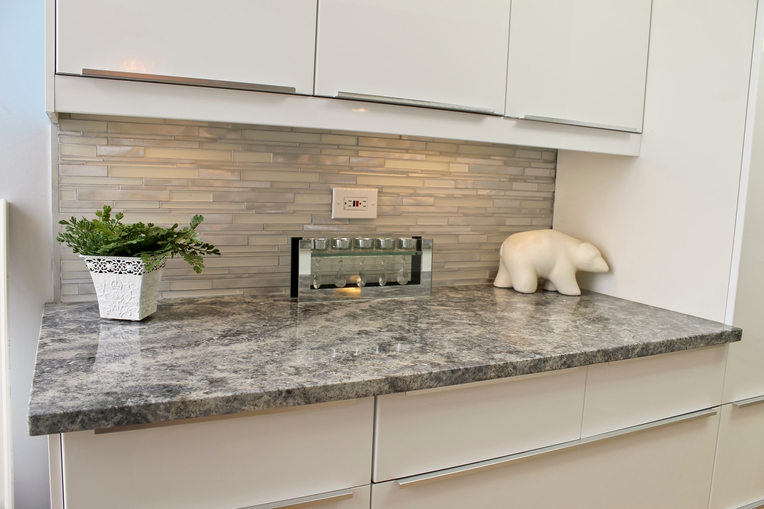 Condo Kitchen Remodel (Edgewater)