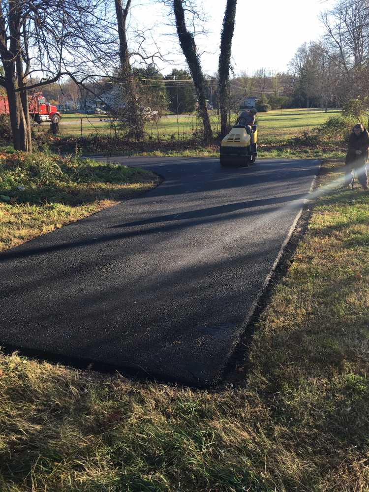 Driveway by Whites Custom Paving