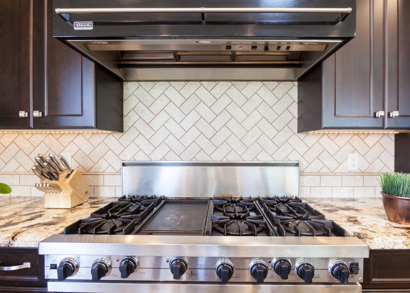 Refined Sycamore Kitchen