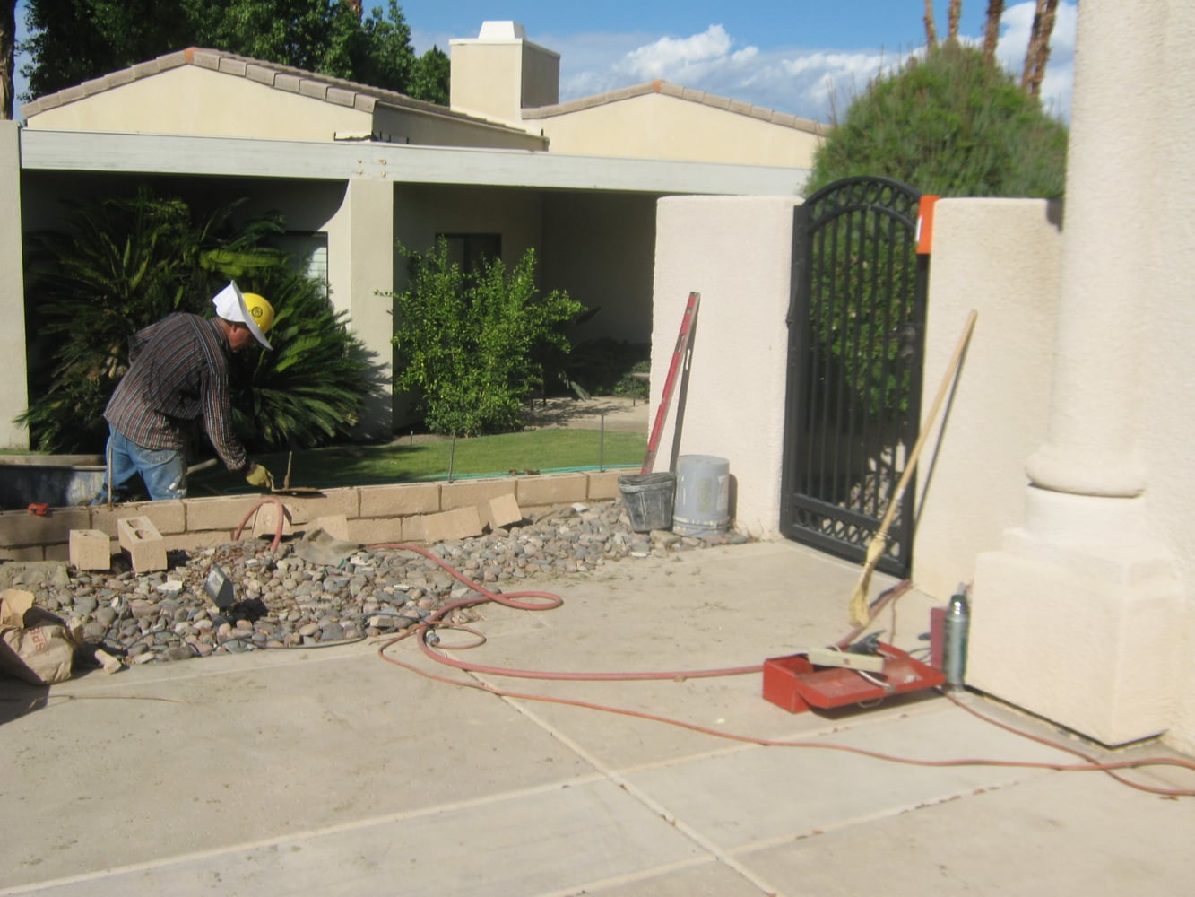 75632 Painted Desert Dr