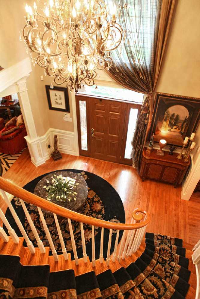 Photo(s) from Eileen Dycus By Design Inc