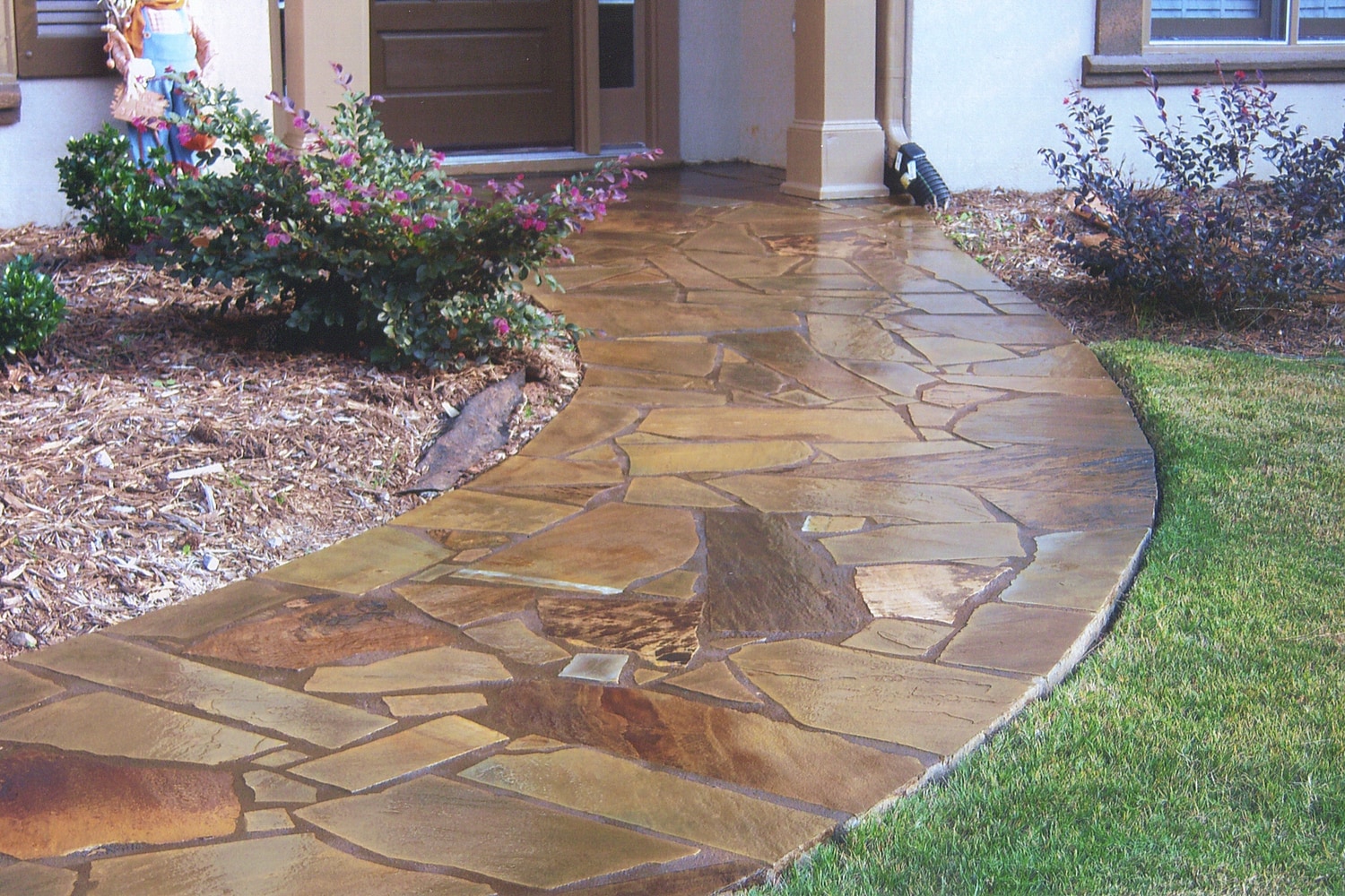 WE CLEAN AND SEAL PAVERS FLAGSTONE SLATE AND ALL EXTERIOR FLOORING AZ