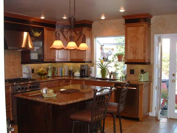 Kitchen Remodeling Photos and Design Ideas | BuildZoom