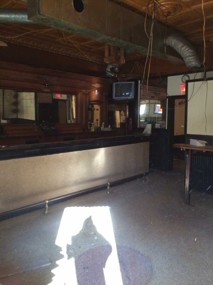 Pints on Penn - Complete Bar Restaurant Makeover