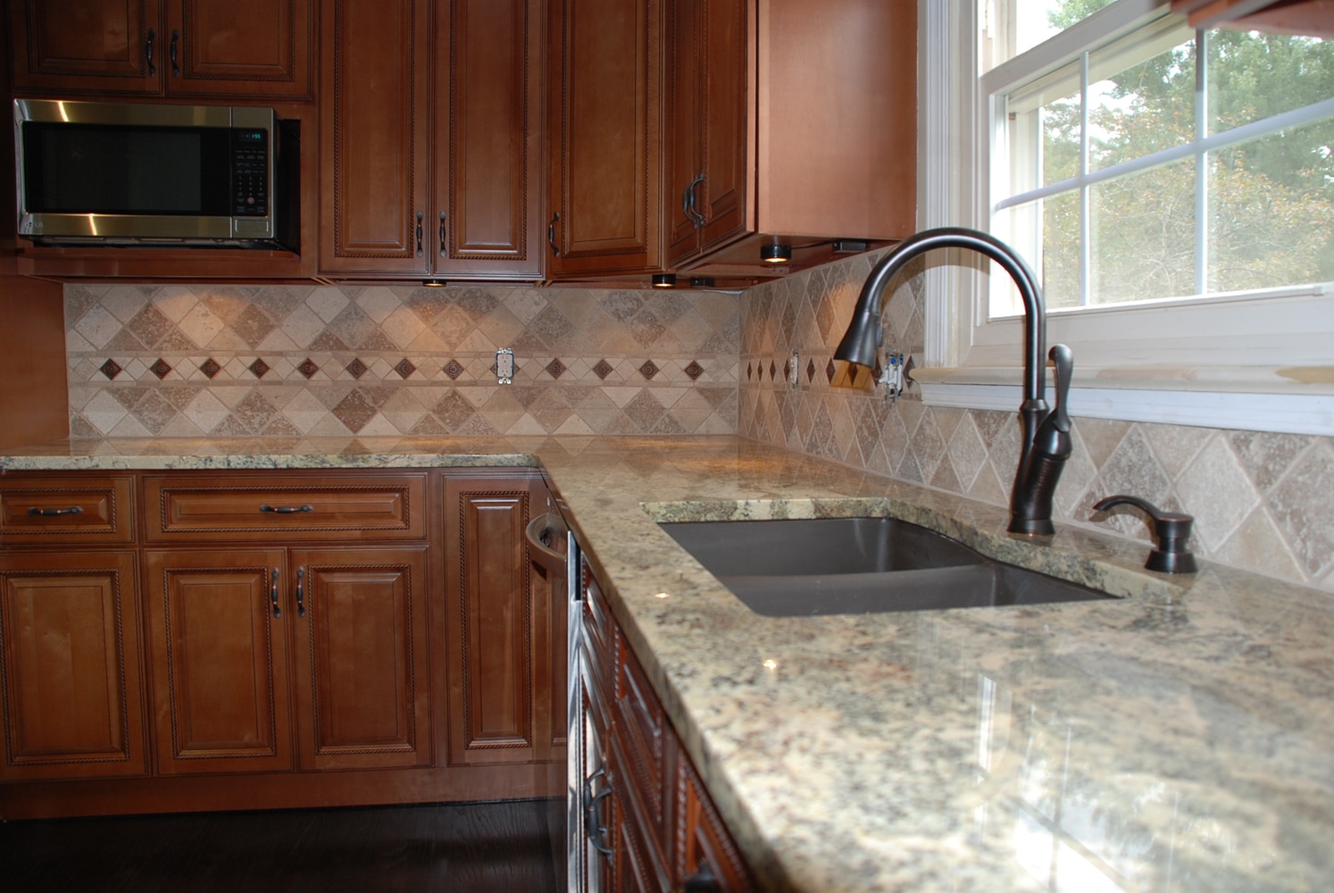 Photo(s) from Modern Style Construction Llc