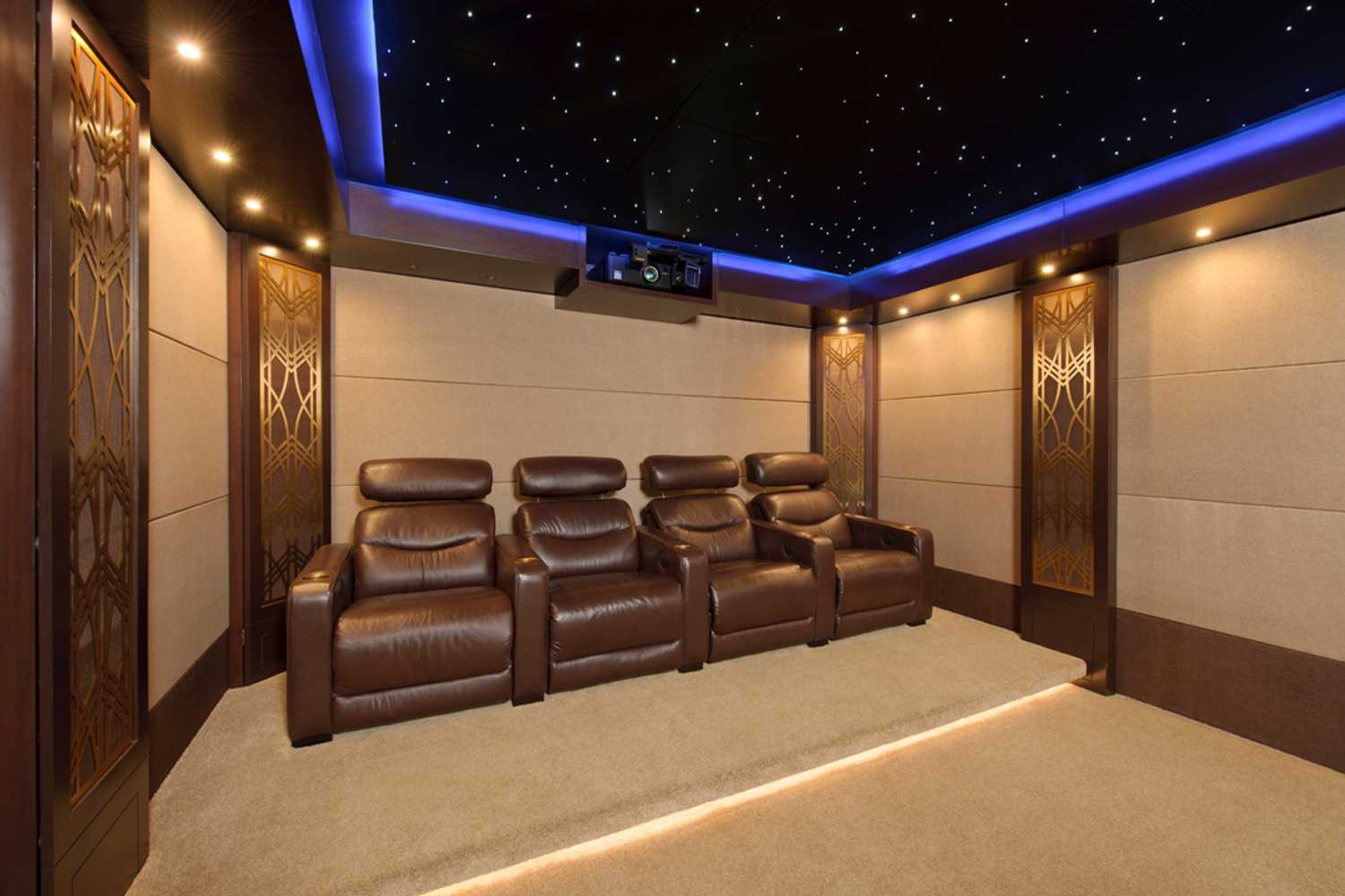 Projects by Caveman Home Theaters