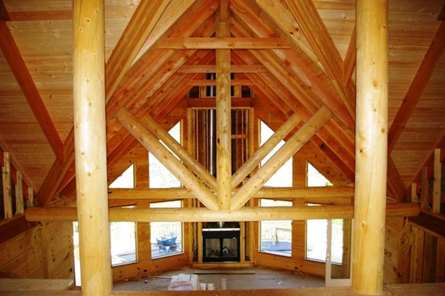 Tracy Winters Log Homes And Sealants Inc