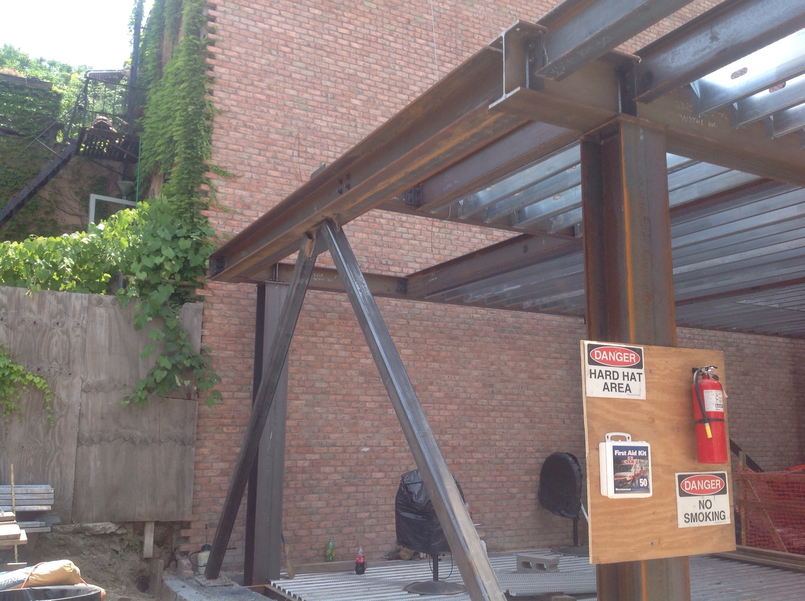 UMF CONTRACTING CORP.