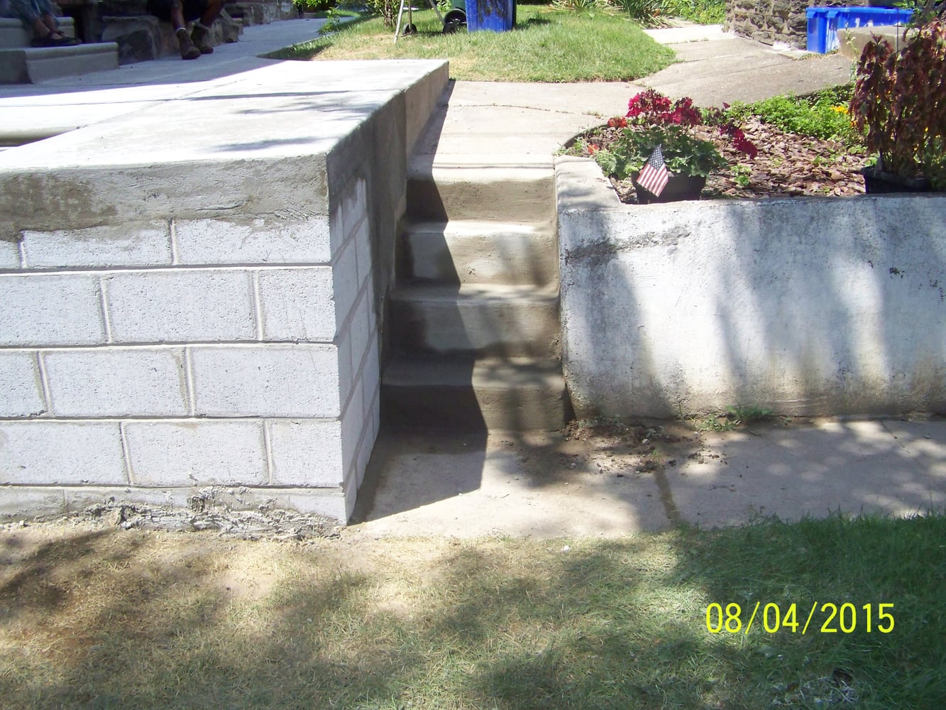 2339 Bryn Mawr Ave back patio