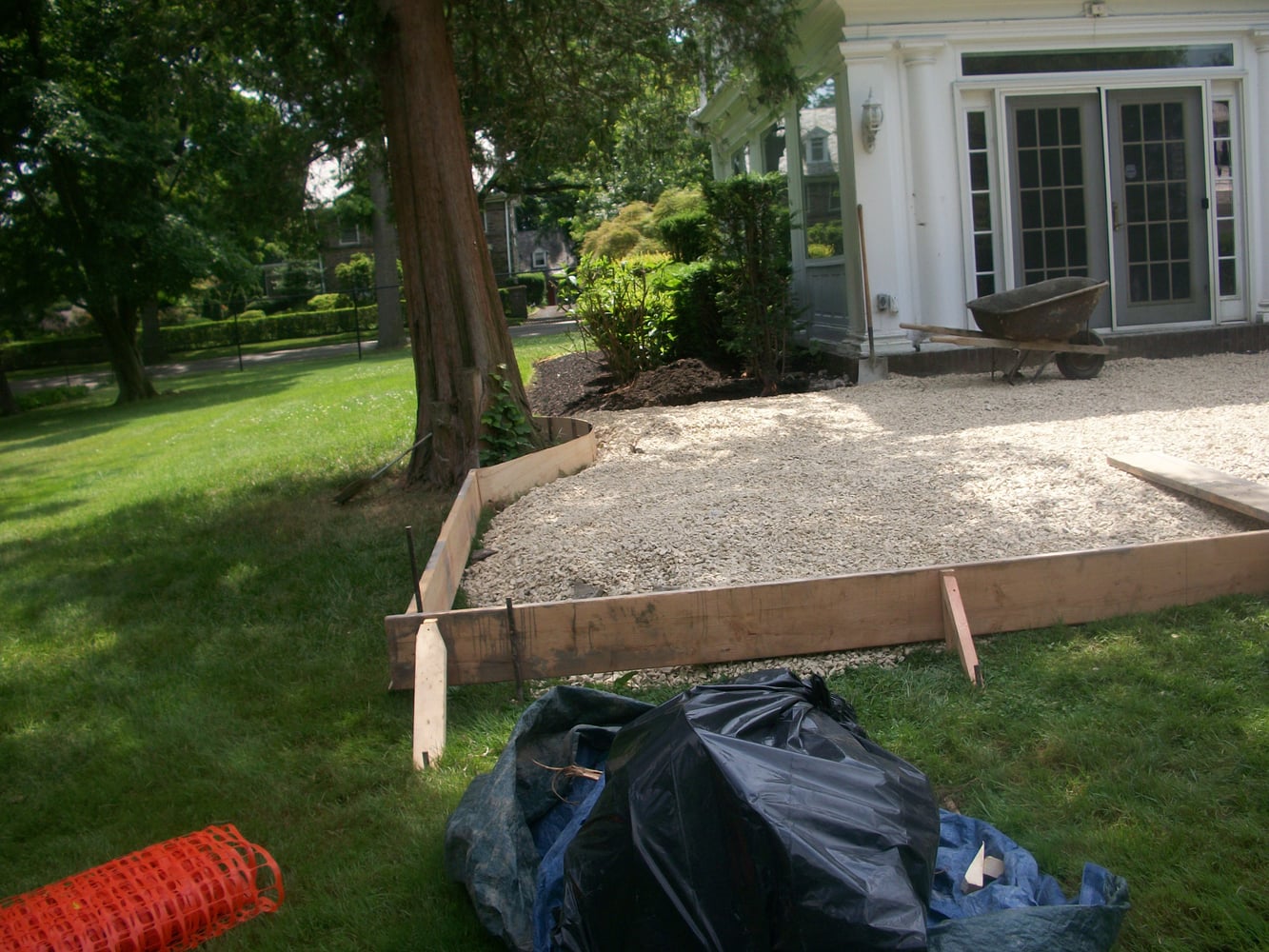 2339 Bryn Mawr Ave back patio