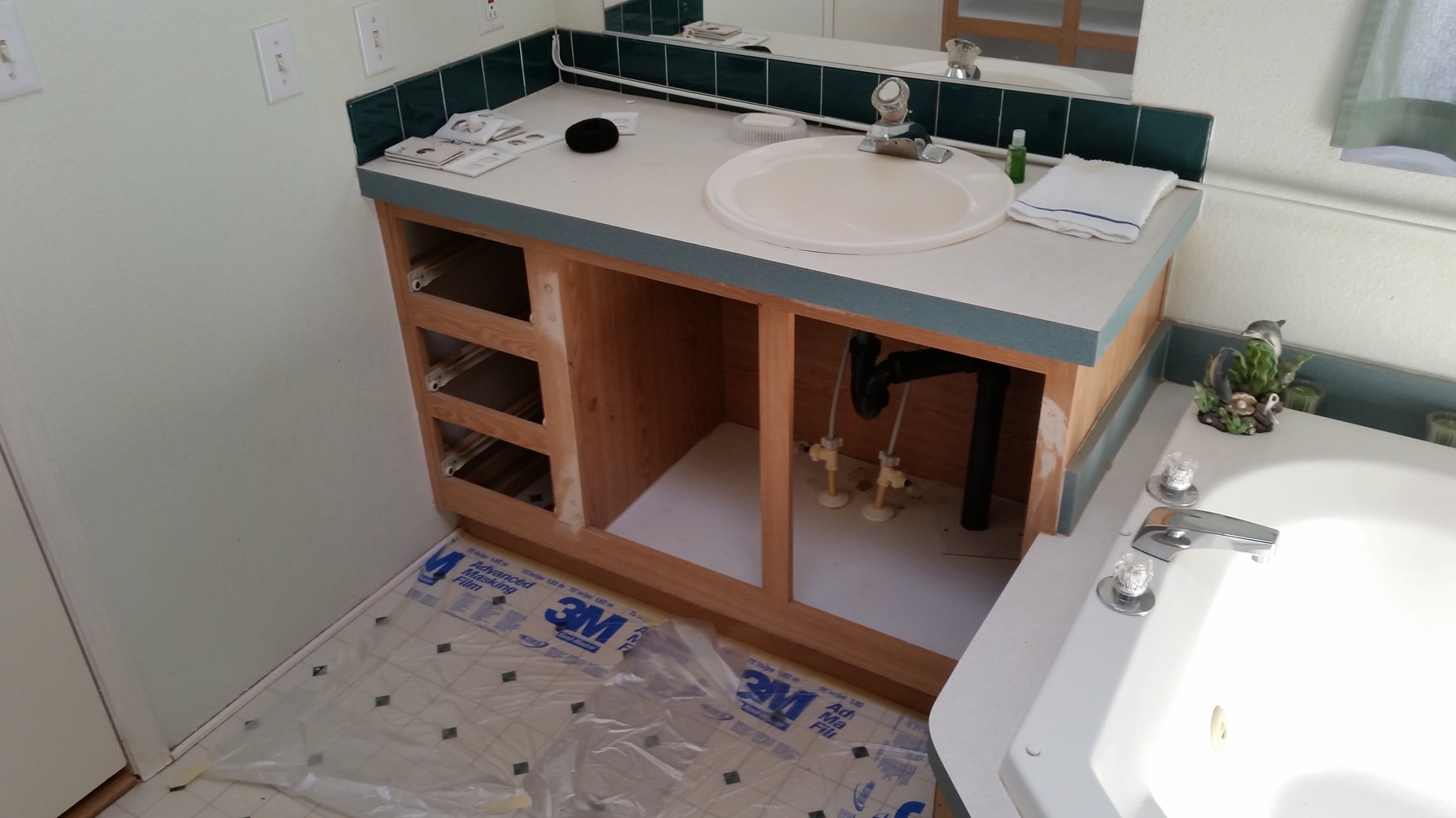 kitchen cabinet repair