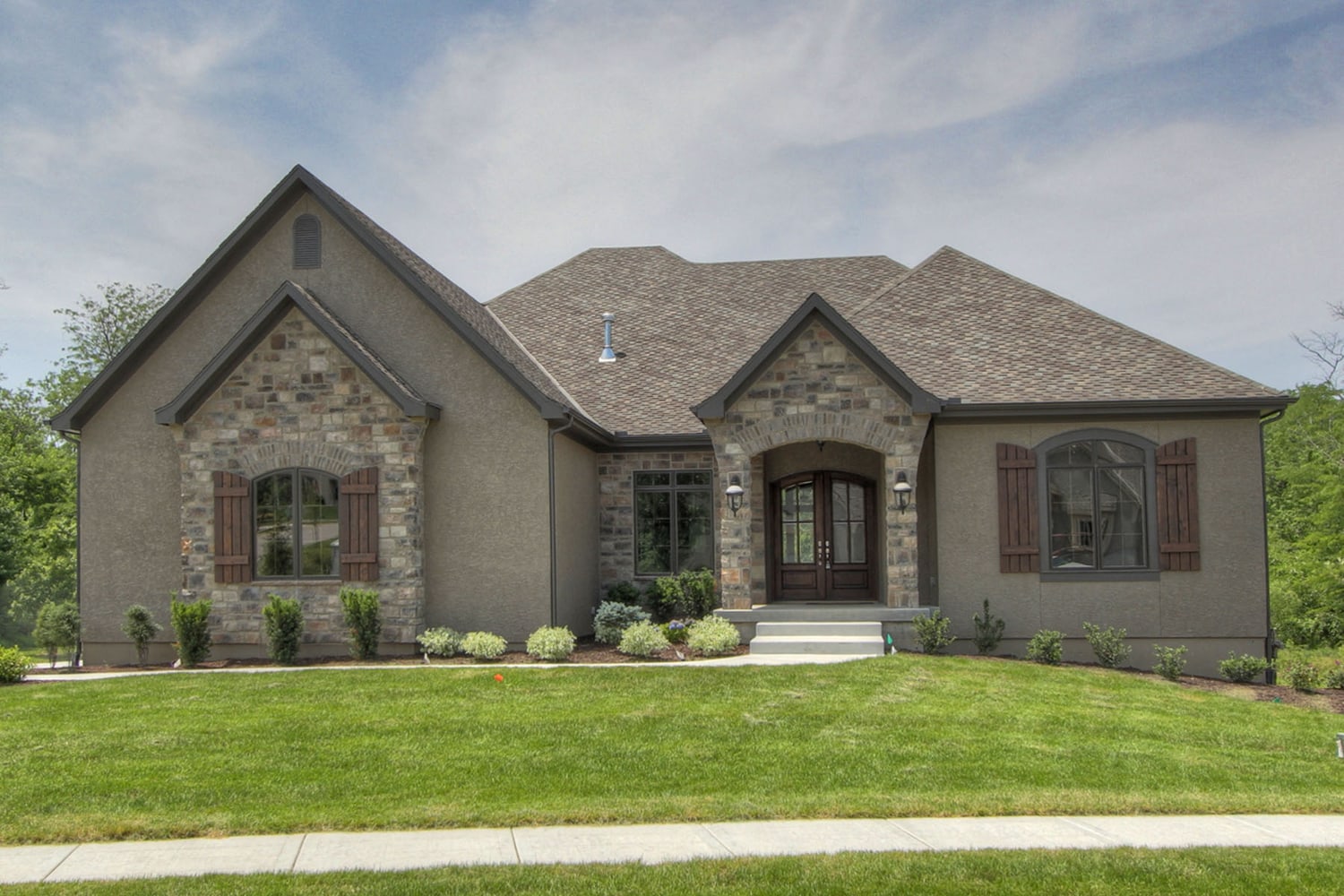 Bellagio Reverse w/ Side Entry