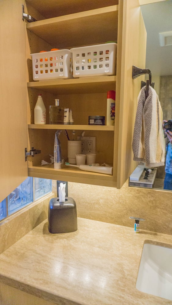 2014: Earthy Wood & Glass Master Bath