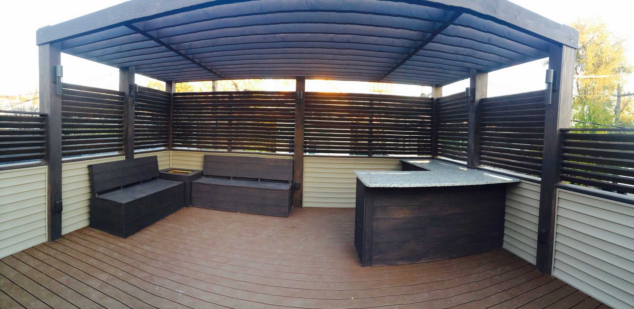 Rooftop Decks and Pergolas