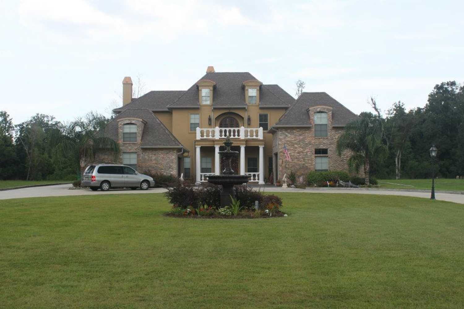 Project photos from Pearl Custom Builders Inc