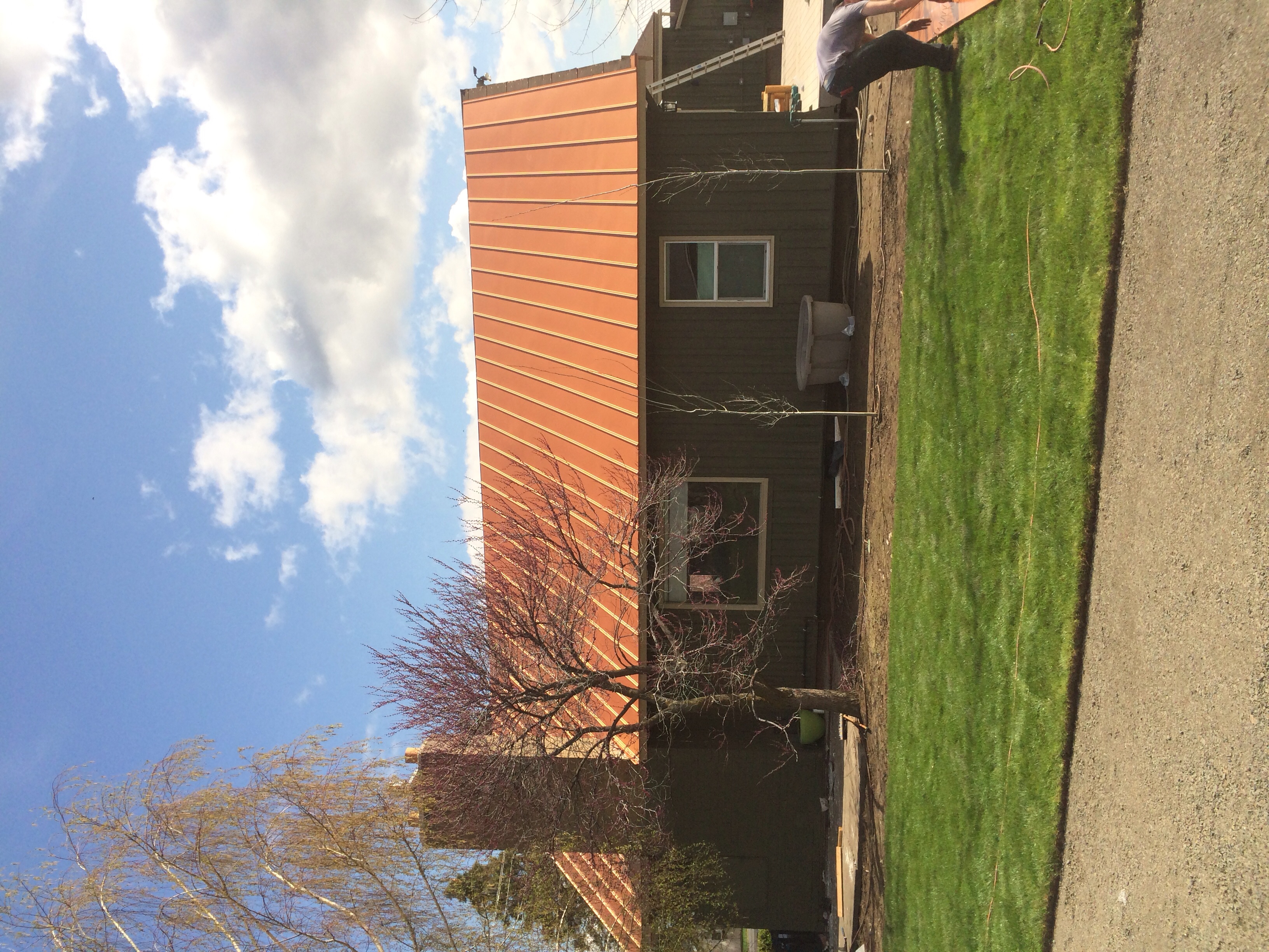 R & Z Roofing & Gutters Llc