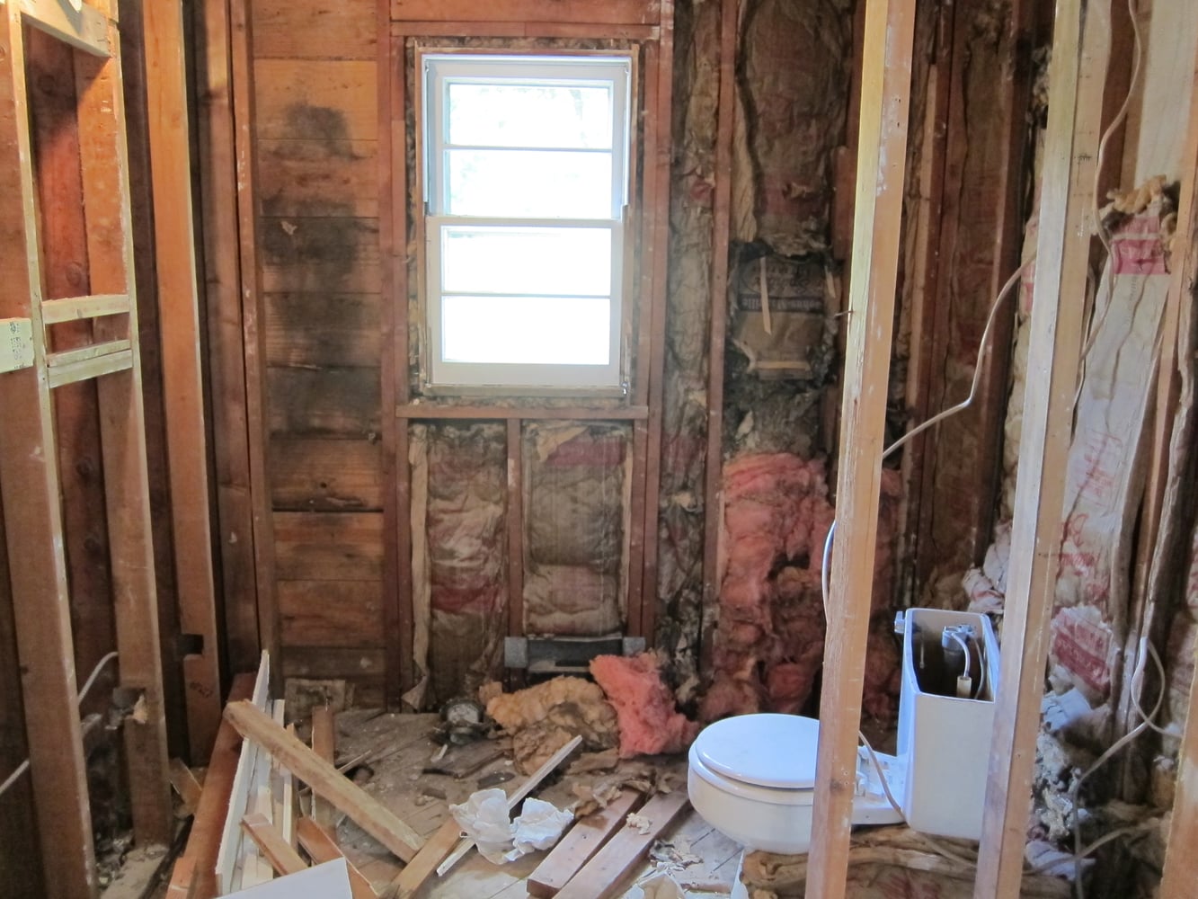 New Jersey Suburban Single Family Home Complete Renovation and Addition