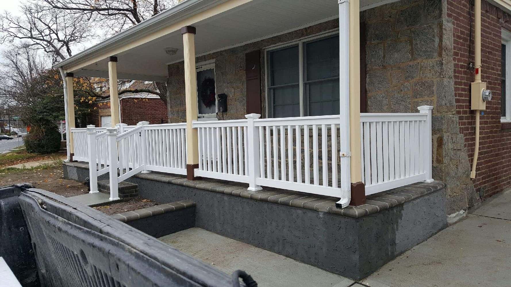 Photo(s) from Julios Fence Corp