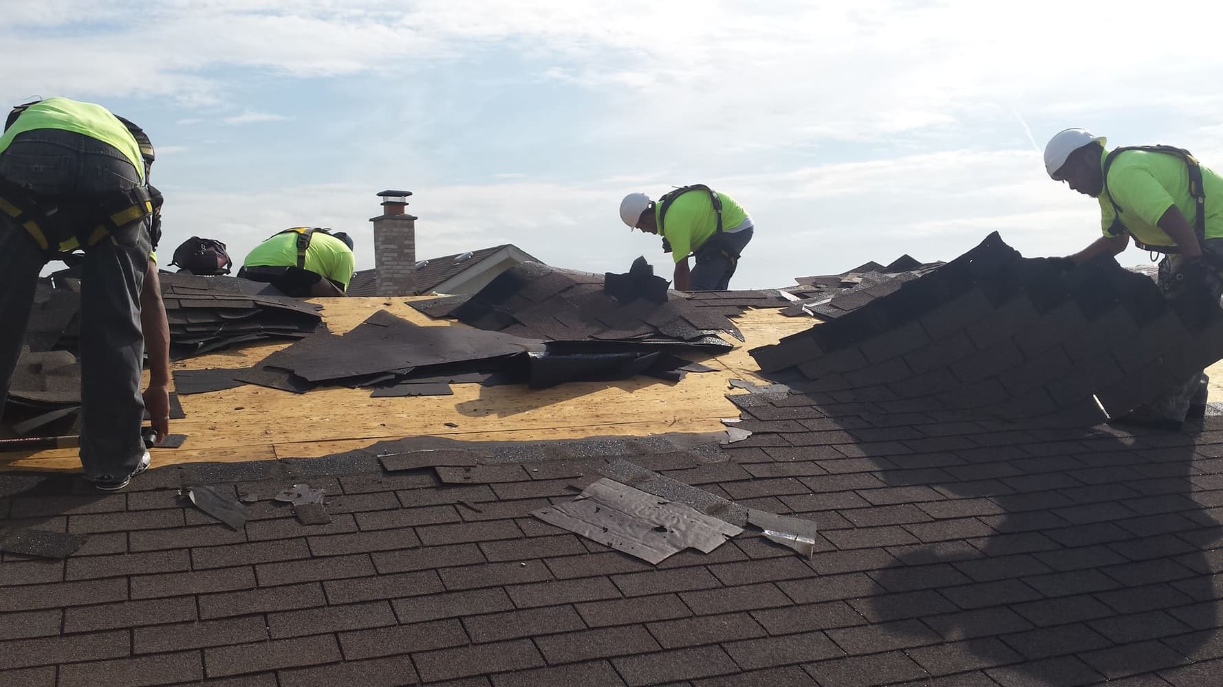 Residential Roofing repair and install in Tinley Park, IL.