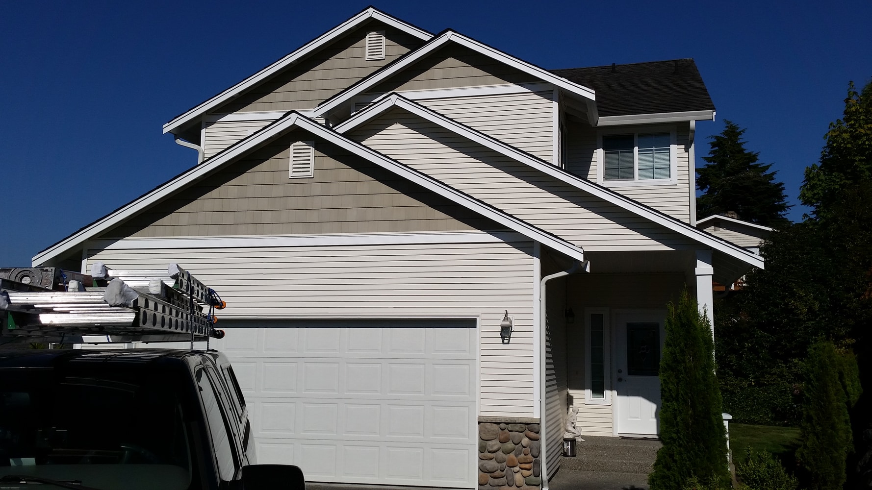 Photo(s) from Leos Painting Llc