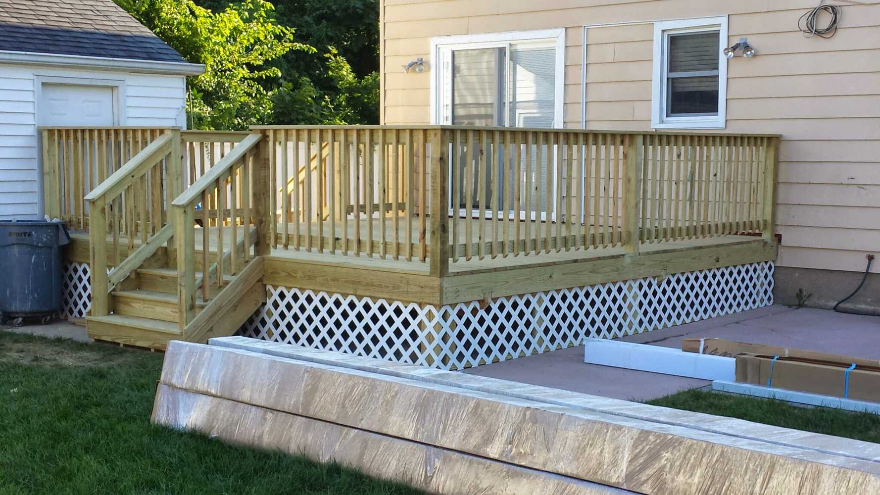 Decks from Li Decks And Remodeling Ltd