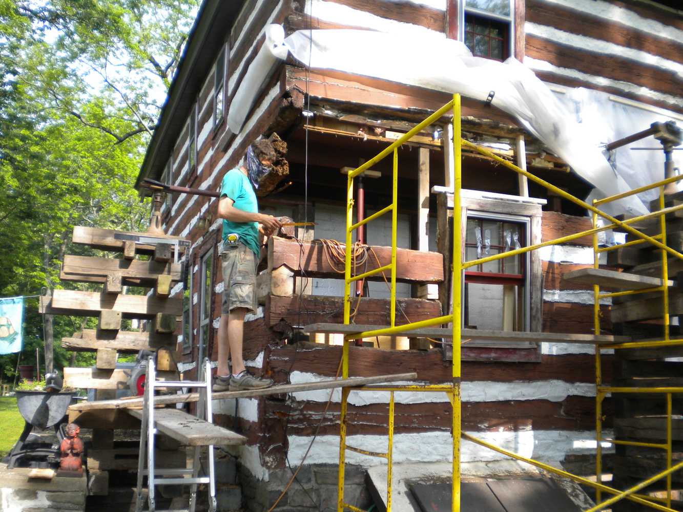 Log House Restoration