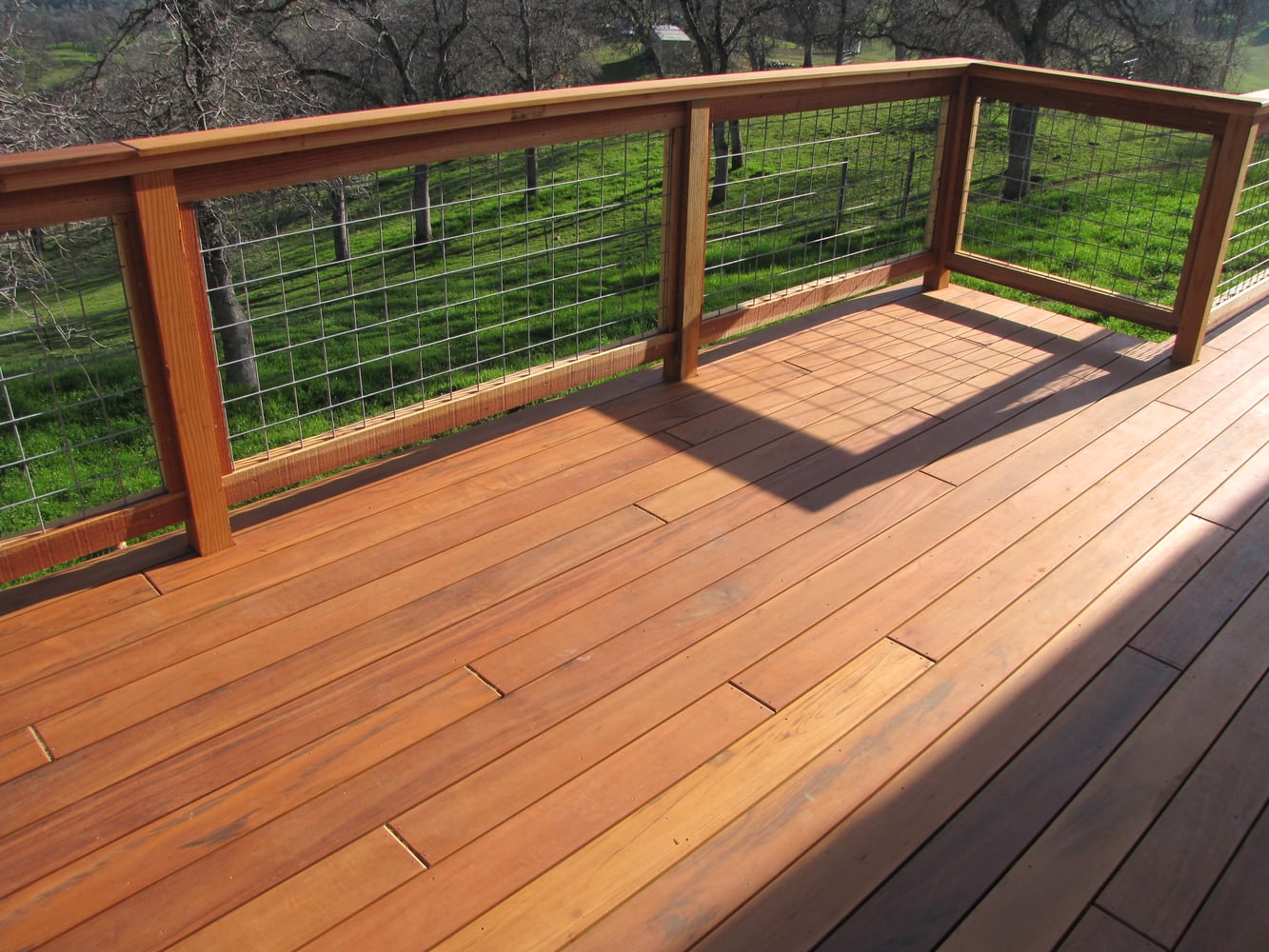 The Englishman Decks