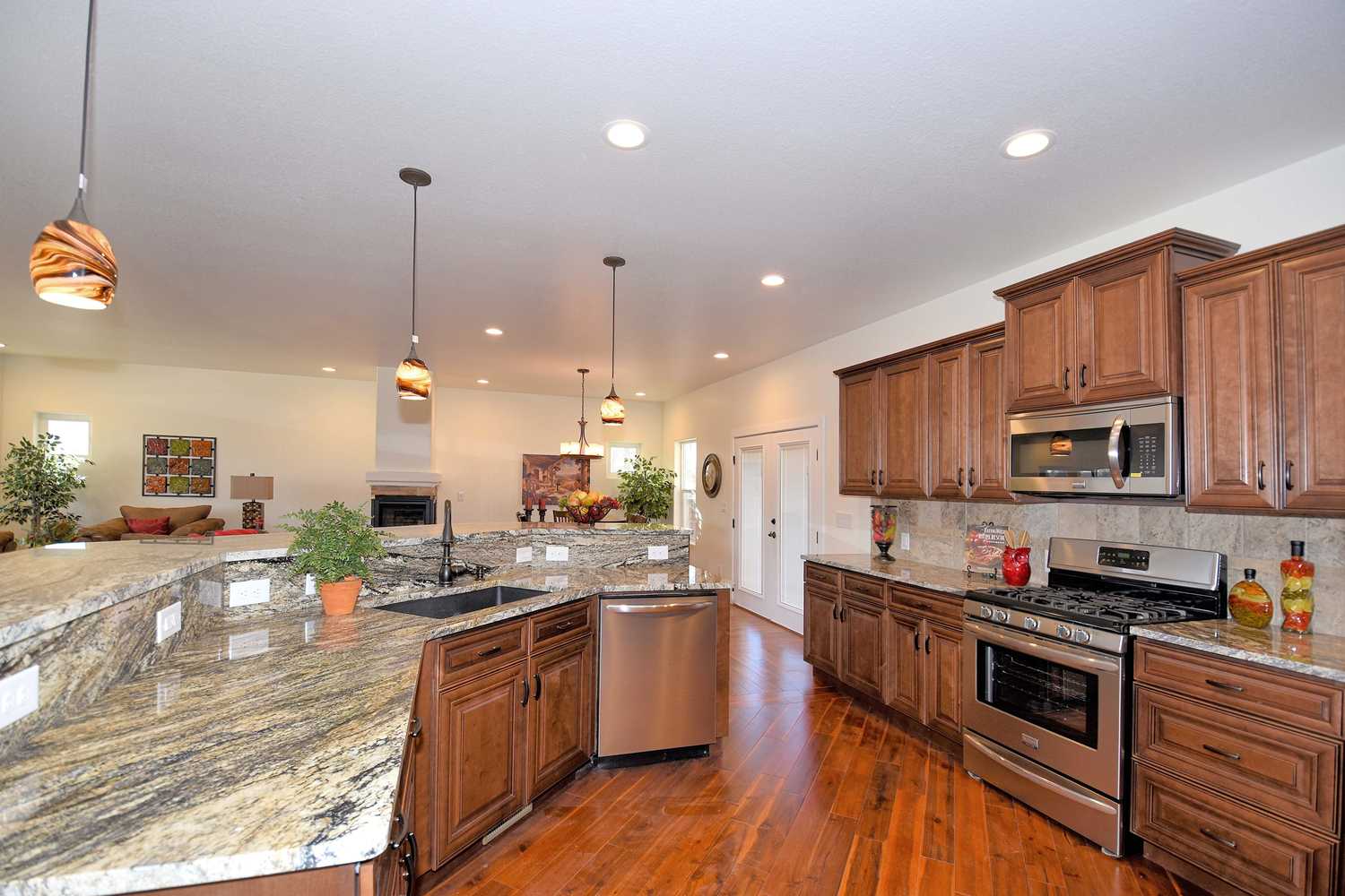 726 N Royer