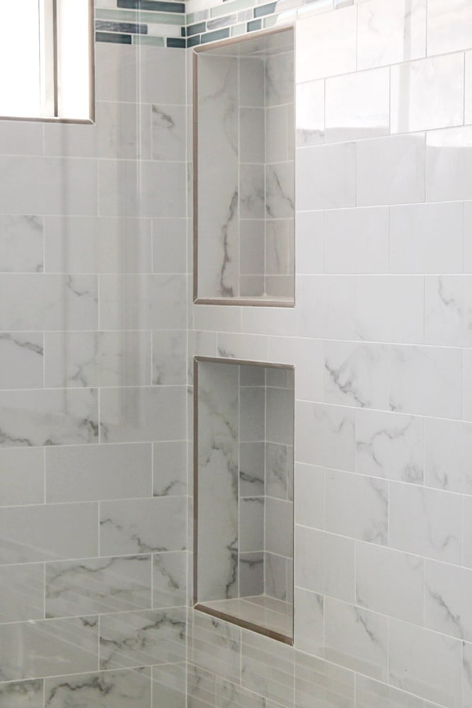 La Crescenta - Master & Guest Bathrooms