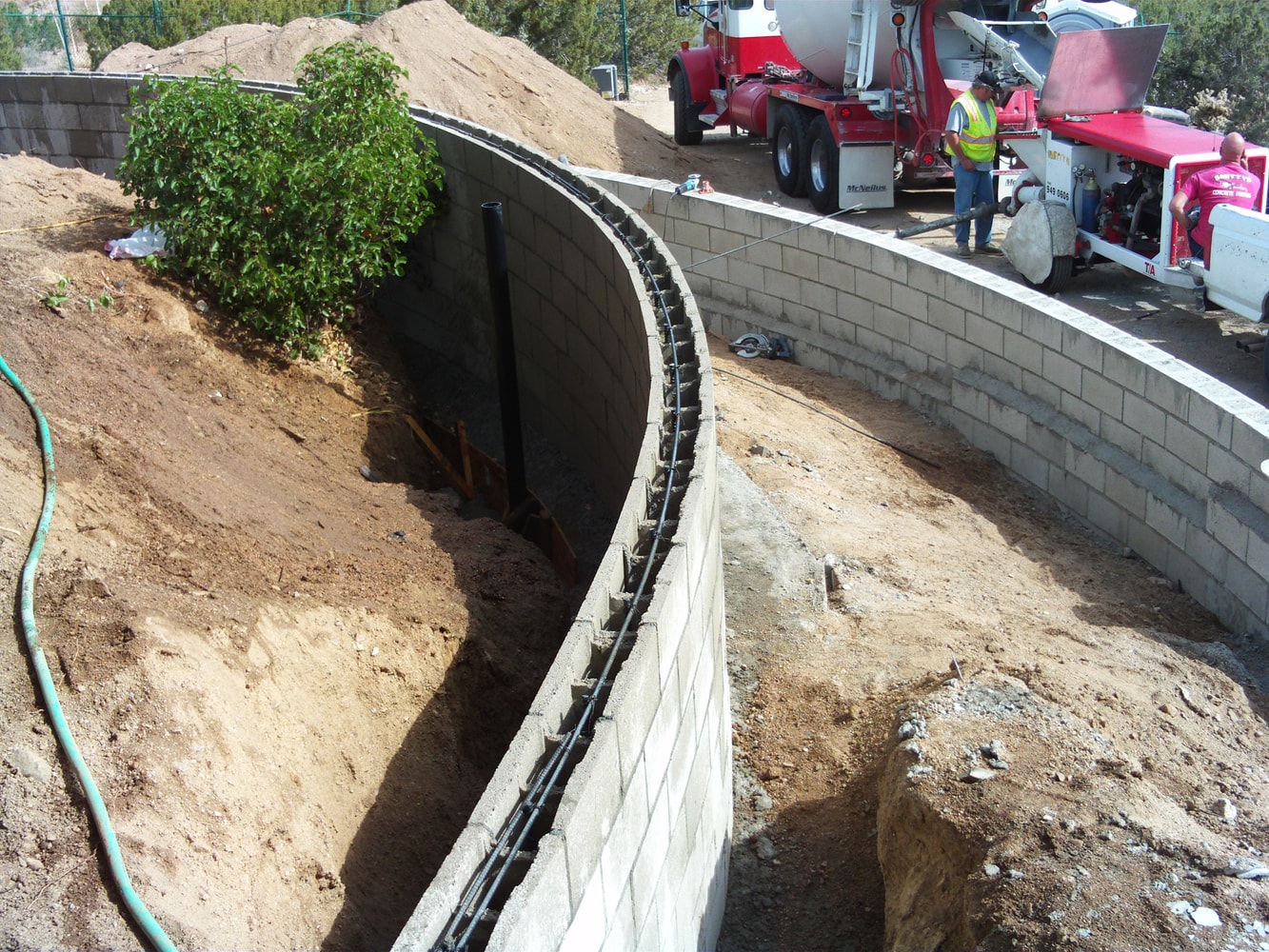 CIRCULAR RETAINING WALLS