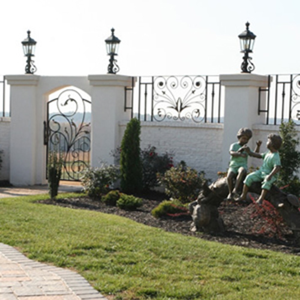 Luxury living brought to you by Aliaga Builders