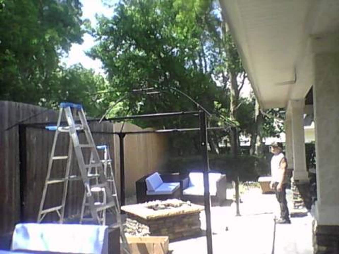  Orlando Handyman Service installs a new Gazebo