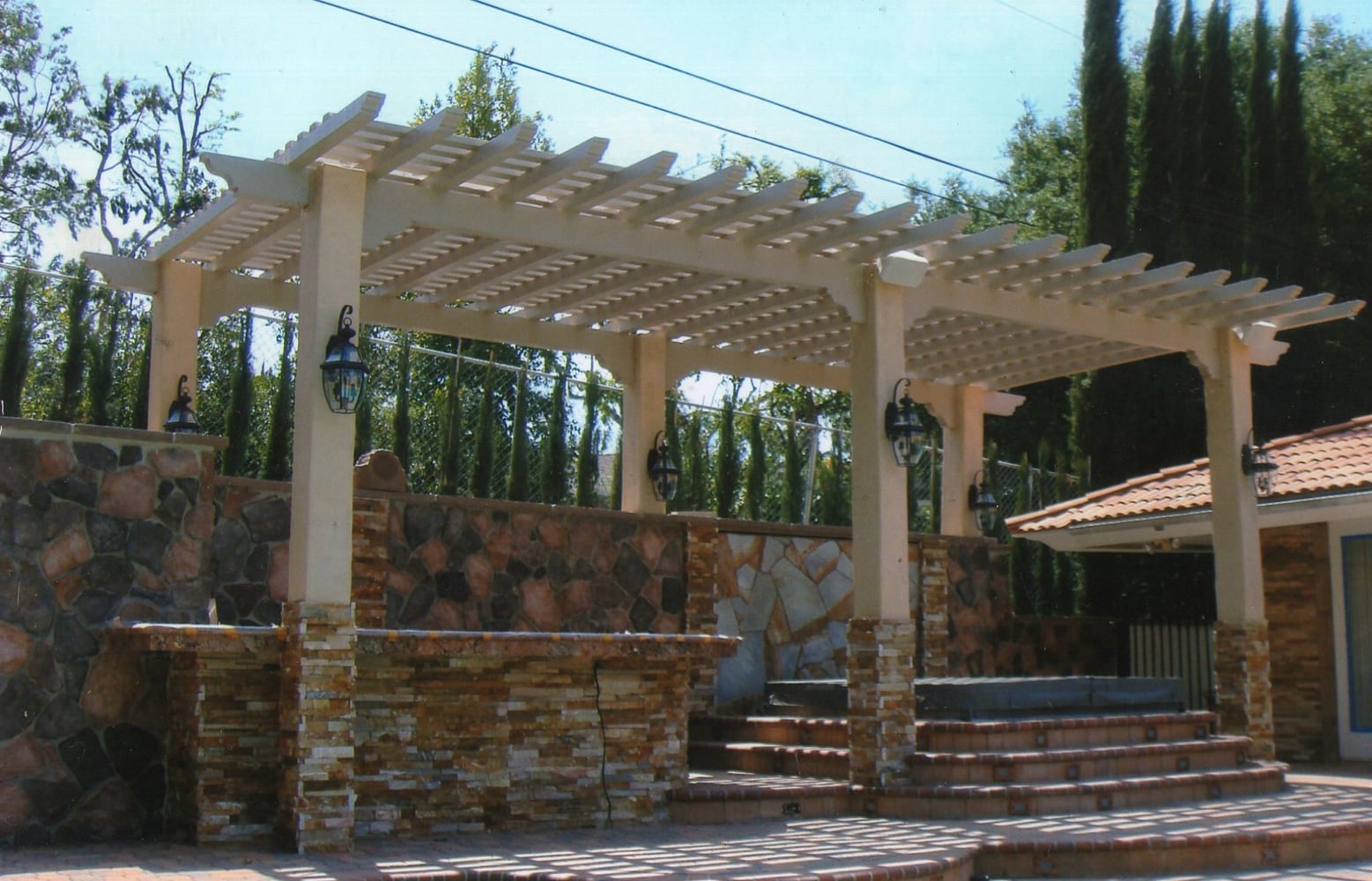 Photo(s) from brown eagle construction 