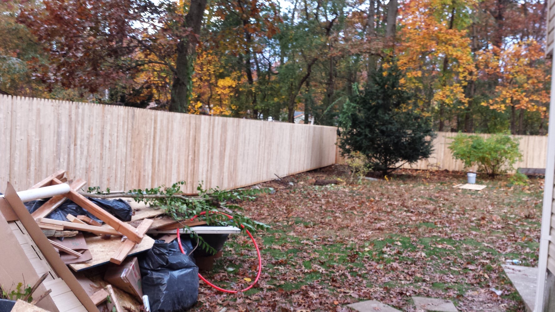 Photo(s) from Julios Fence Corp