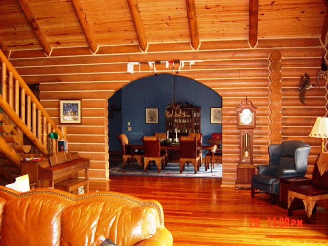 Tracy Winters Log Homes And Sealants Inc