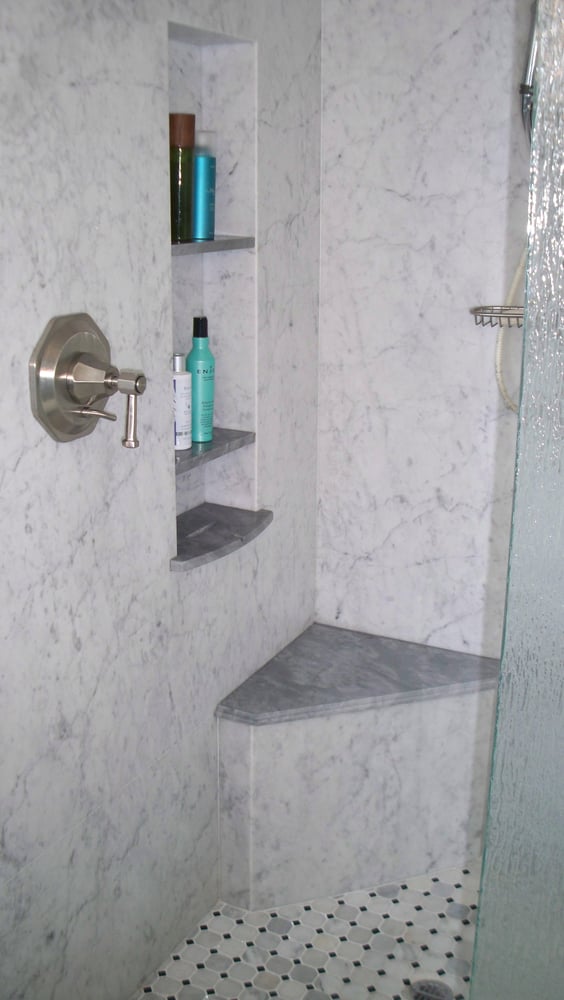 Master Bath Bardiglio Gray and Bianco Venetino