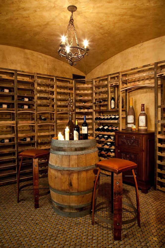 Newport Beach, CA :: boutique hotel interior/exterior renovation