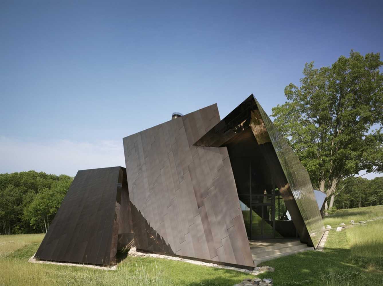 DANIEL LIBESKIND PROJECT IN THE HILLS OF CT.