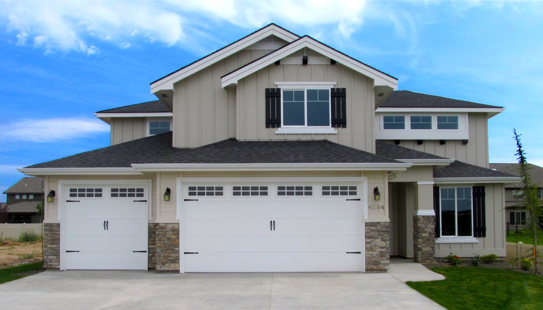 Photo(s) from Red Oak Development Llc