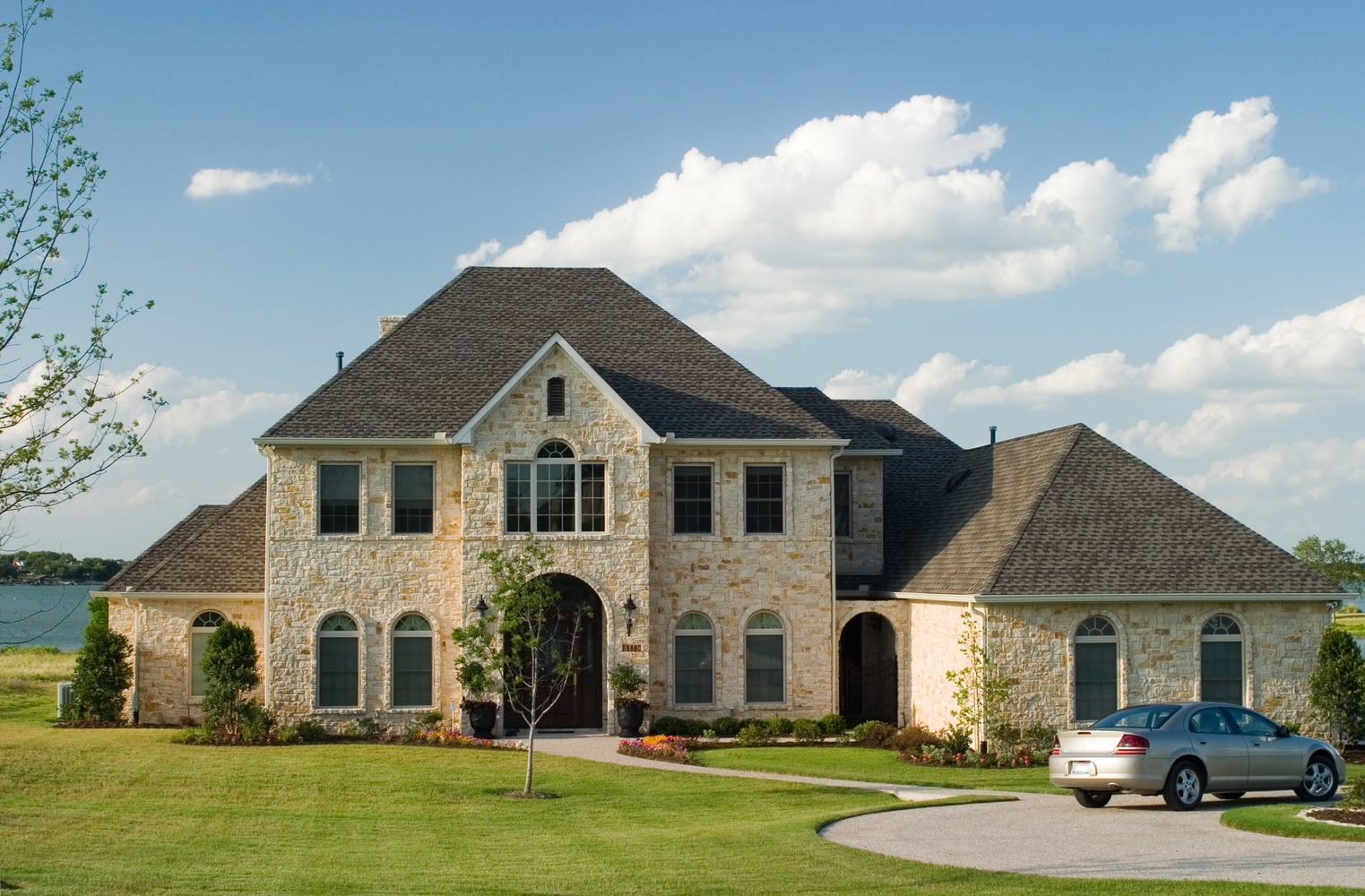 Photo(s) from Anchor Roofing Inc.